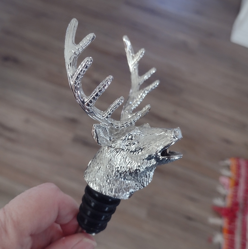 Elk Deer alcohol stopper bourbon  Jagermeister POUR spout. EUC